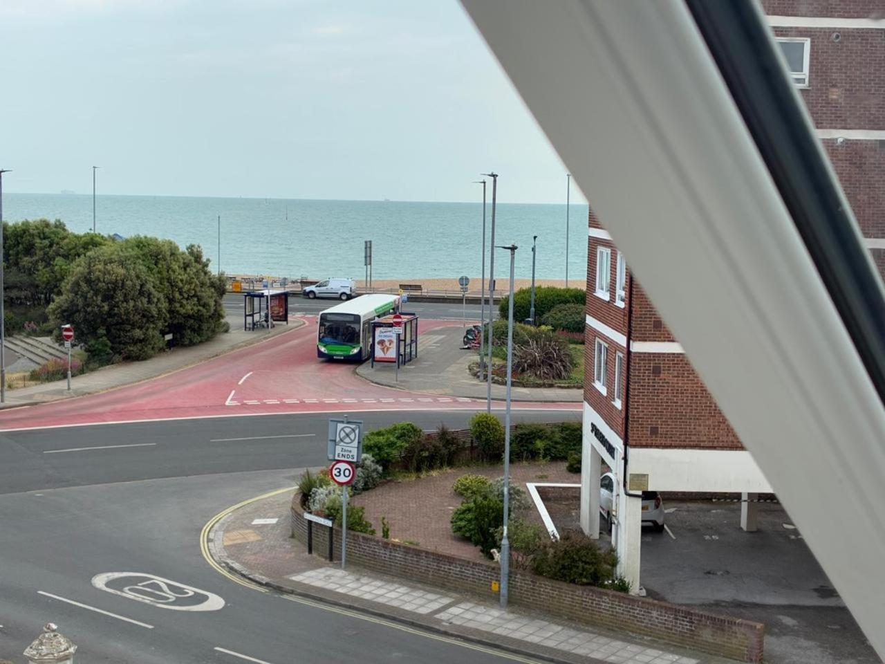 Inn By The Sea, Portsmouth, Parking Ev 22Kw Available Esterno foto